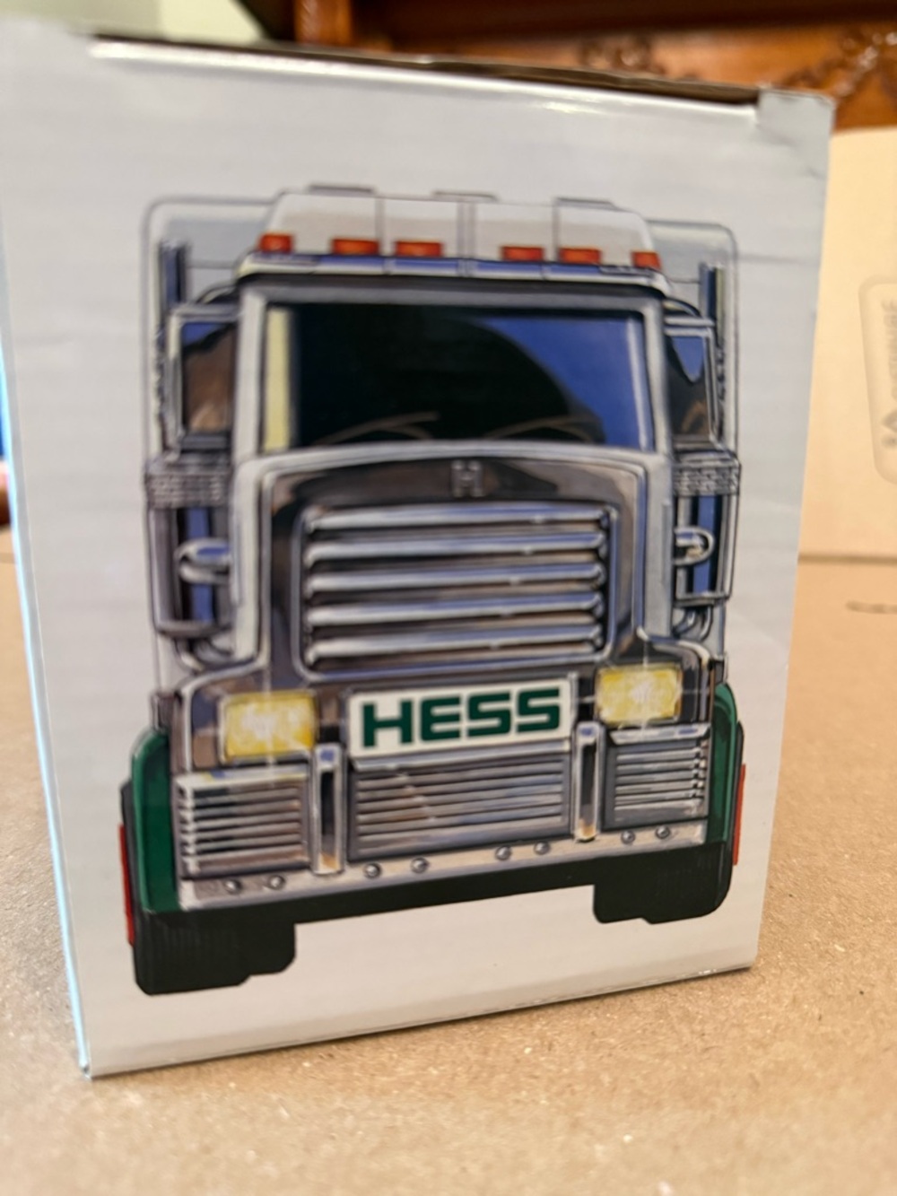 2013 Hess Toy Truck and Tractor NWT - Picture 11 of 12